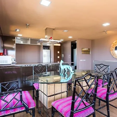 Precioso Duplex En Con Vistas Al Mar *